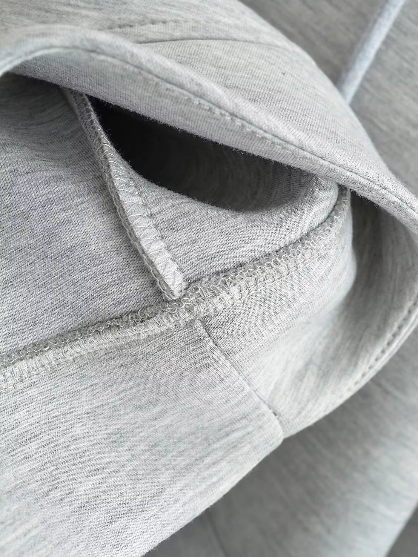 Orévia | Women’s Hoodie