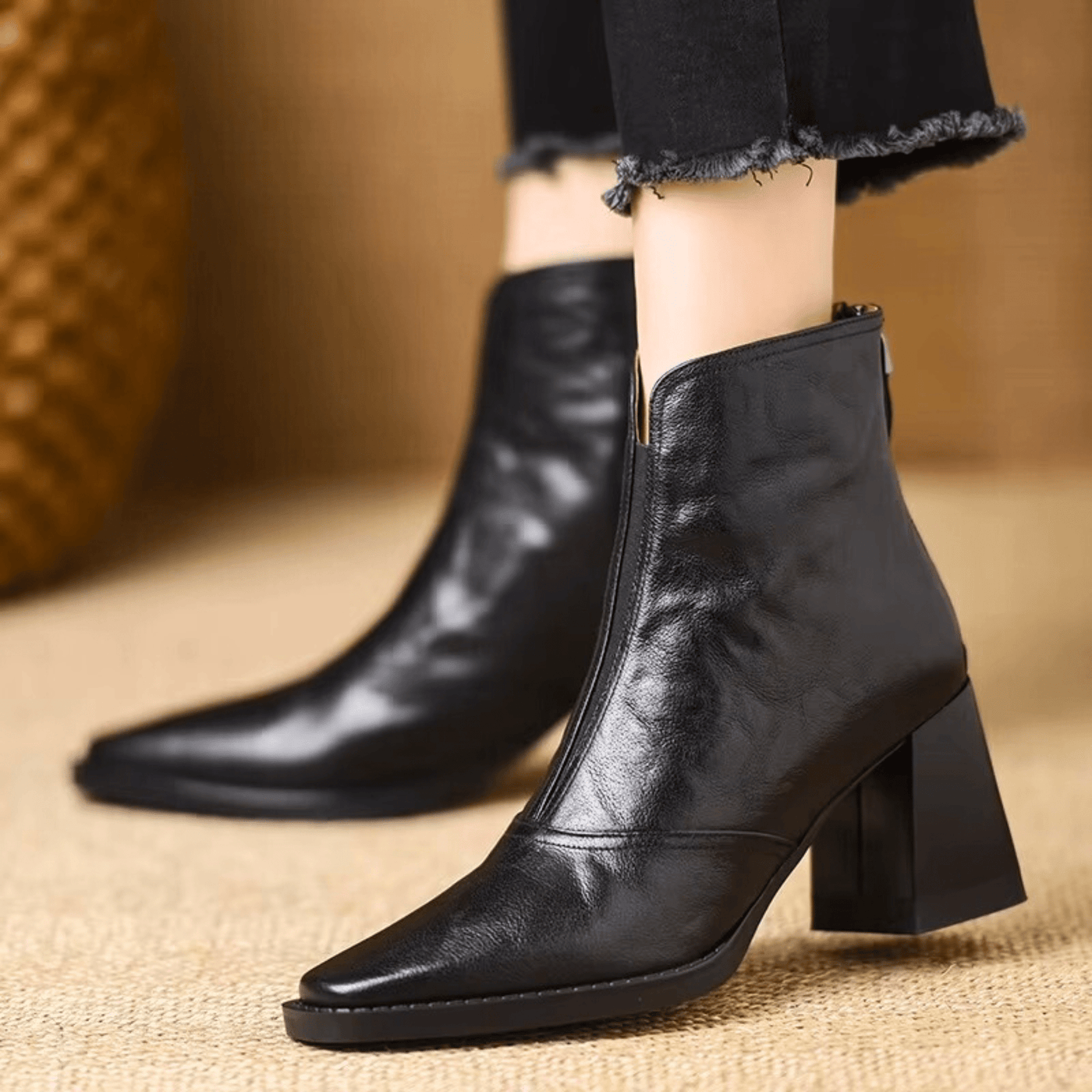 Claudia | Luxury ankle boots with mid-height heel